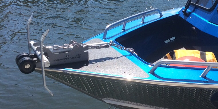 How to successfully pull your boat anchor with an anchor bracket
